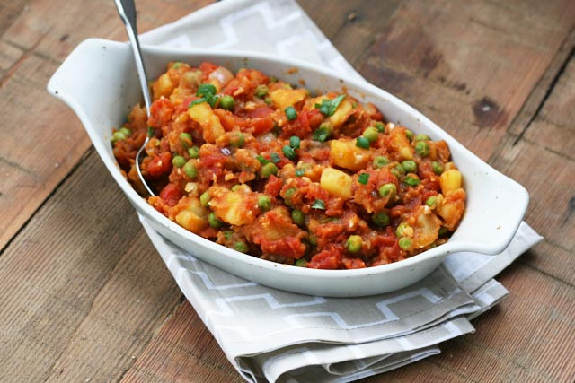 Indian Potato Recipes
 Aloo Matar Indian Pea and Potato Curry Recipe – Cheap