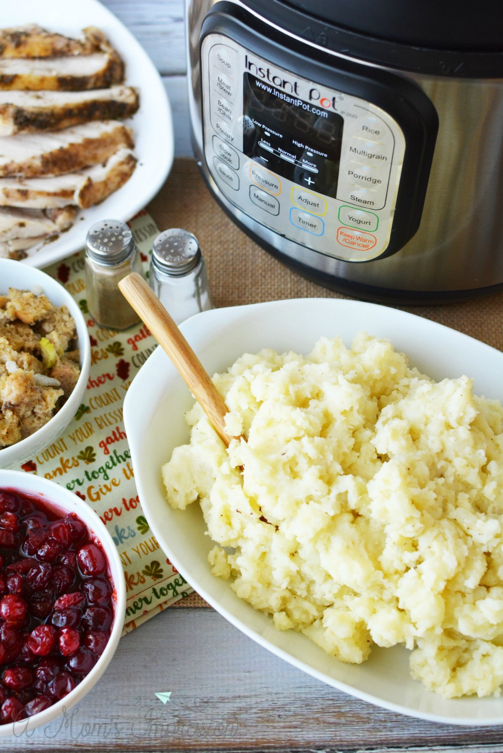 Instant Mashed Potatoes Recipe
 The Easiest Instant Pot Mashed Potatoes Recipe