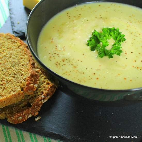 Irish Potato Soup
 Traditional Irish Potato Soup