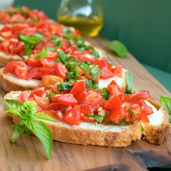 Italian Bruschetta Recipe
 Bruschetta with tomatoes and basil