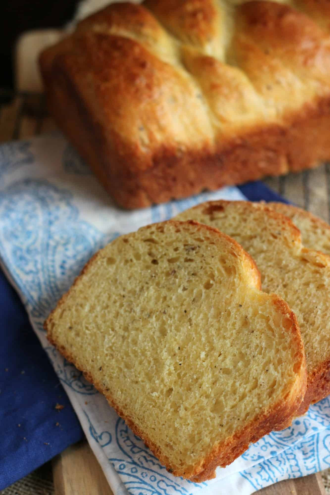 Italian Cheese Bread
 Italian Easter Cheese Bread with Breadbakers