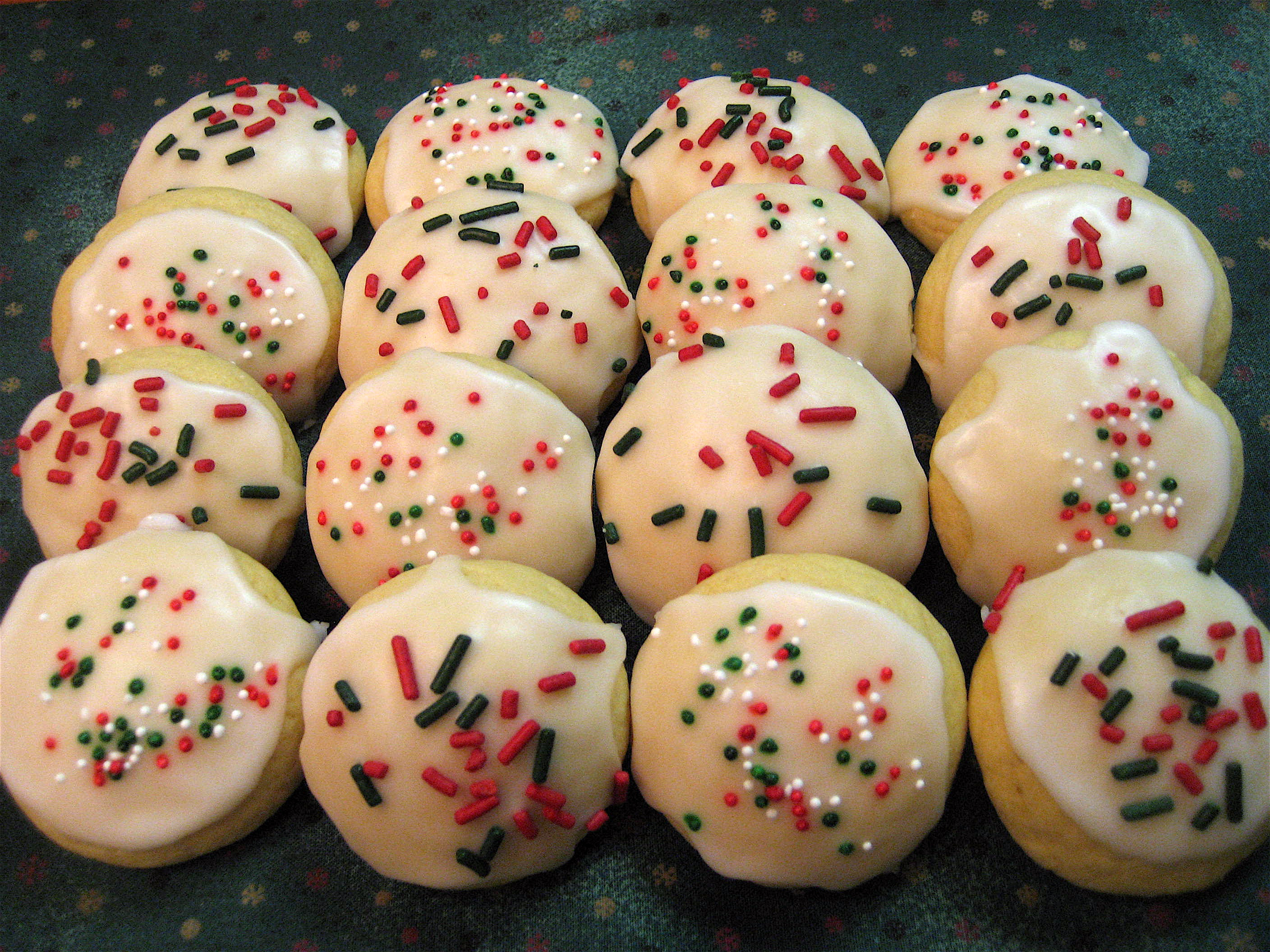 Italian Christmas Cookies
 Italian Christmas Cookies