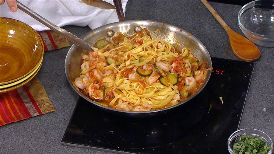 Italian Christmas Eve Dinner
 Italian Christmas Make Lidia s shrimp fettuccine peppers
