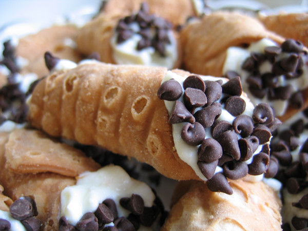 Italian Desserts Cannoli
 Cannoli Cupcakes