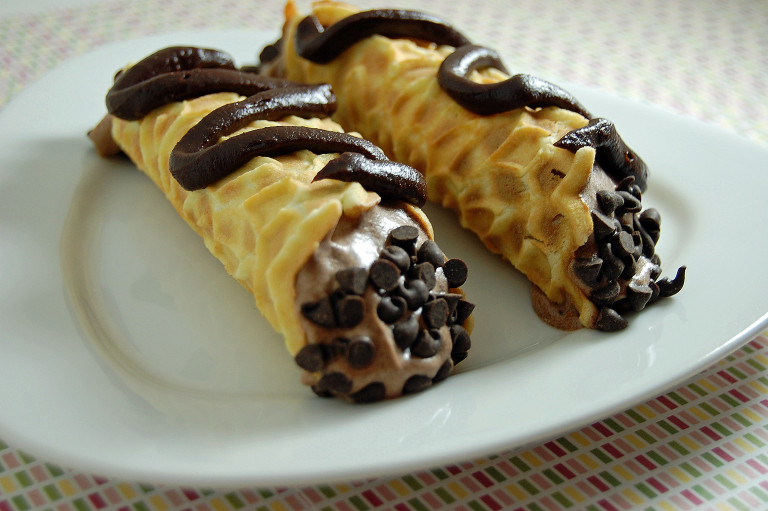 Italian Desserts Cannoli
 Does Italy have the best desserts in Europe – backpackerlee