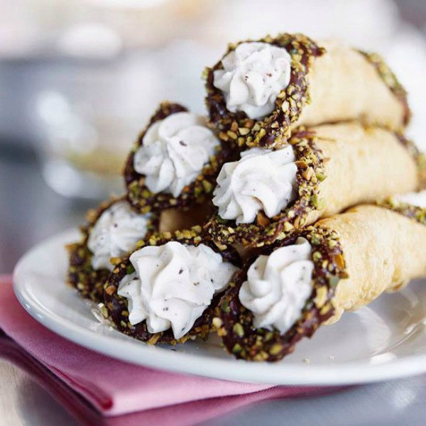 Italian Desserts Cannoli
 Ideas For A Tuscan Wedding Theme Bajan Wed