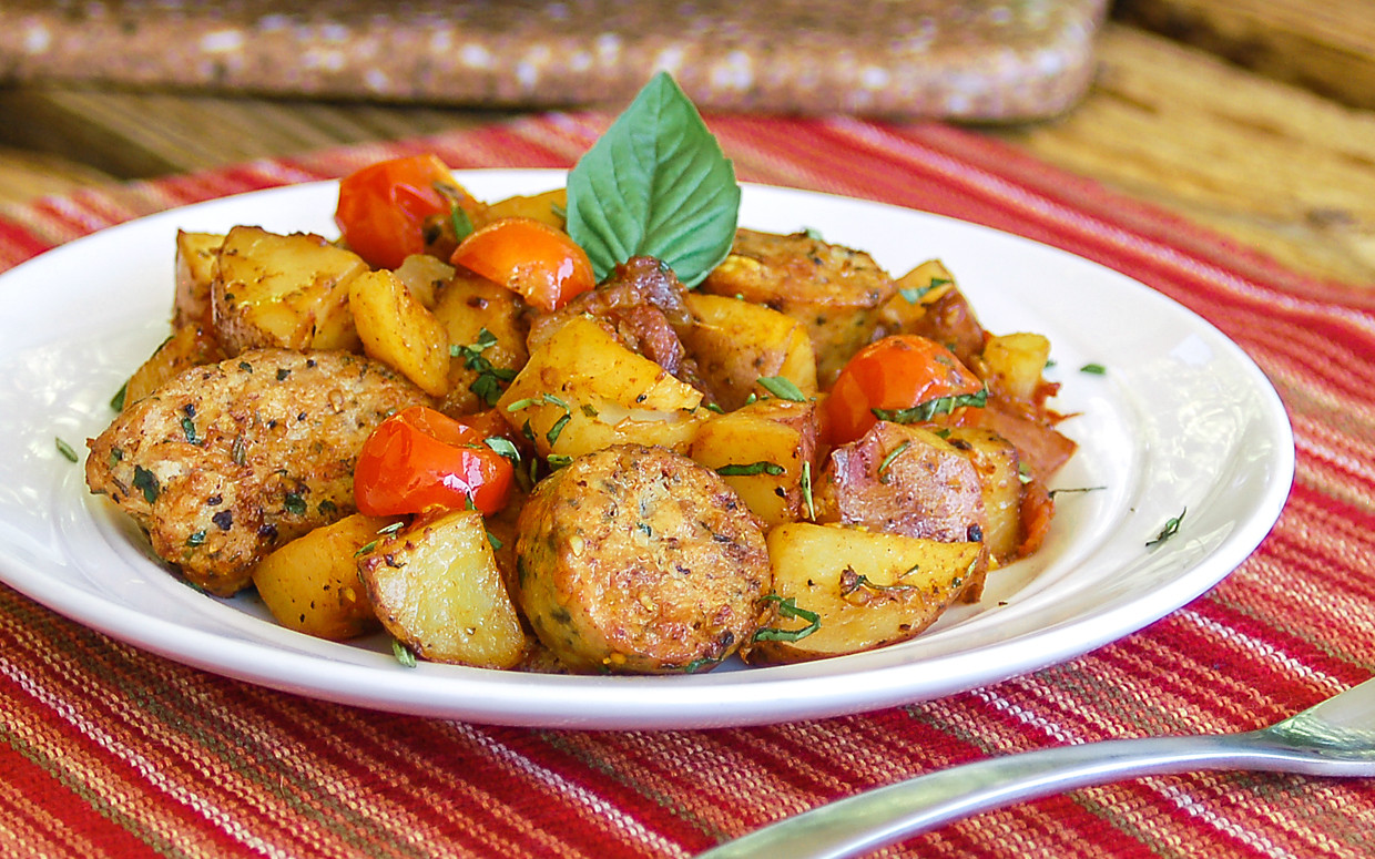 Italian Sausage Recipes
 Easy e Skillet Meal Hearty Italian Sausage and Potatoes