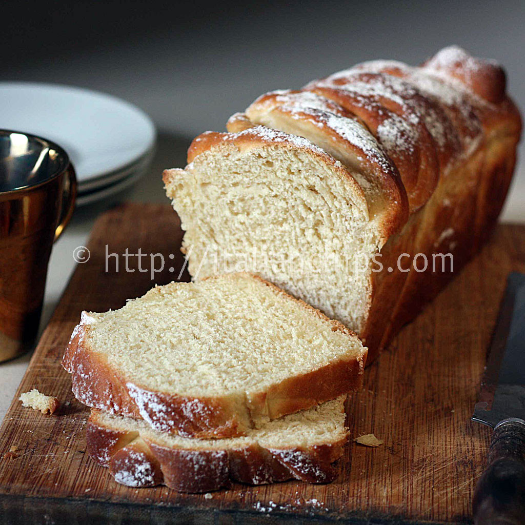 Italian Sweet Bread
 A Delicious & forting Sweet Bread Recipe For Breakfast