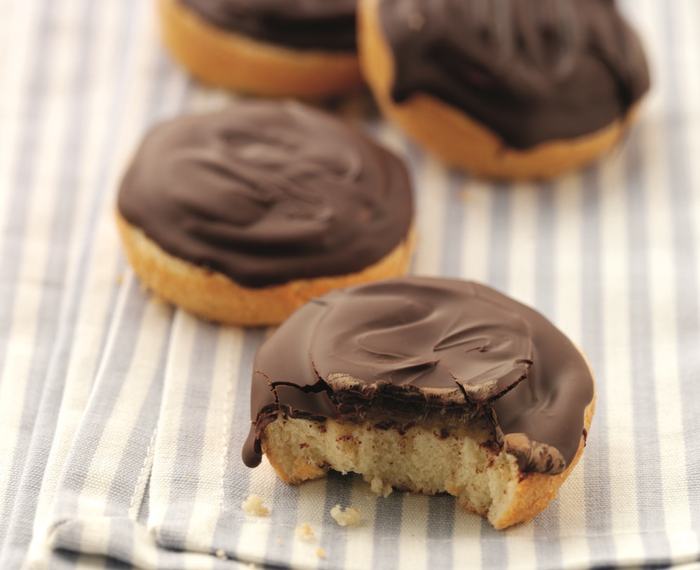 Jaffa Cake Recipe
 Jaffa Cakes