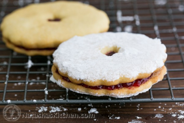 Jam Filled Cookies
 Jam Filled Sandwich Cookies Zirochki