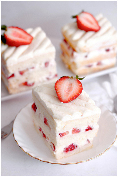 Japanese Strawberry Shortcake
 cake