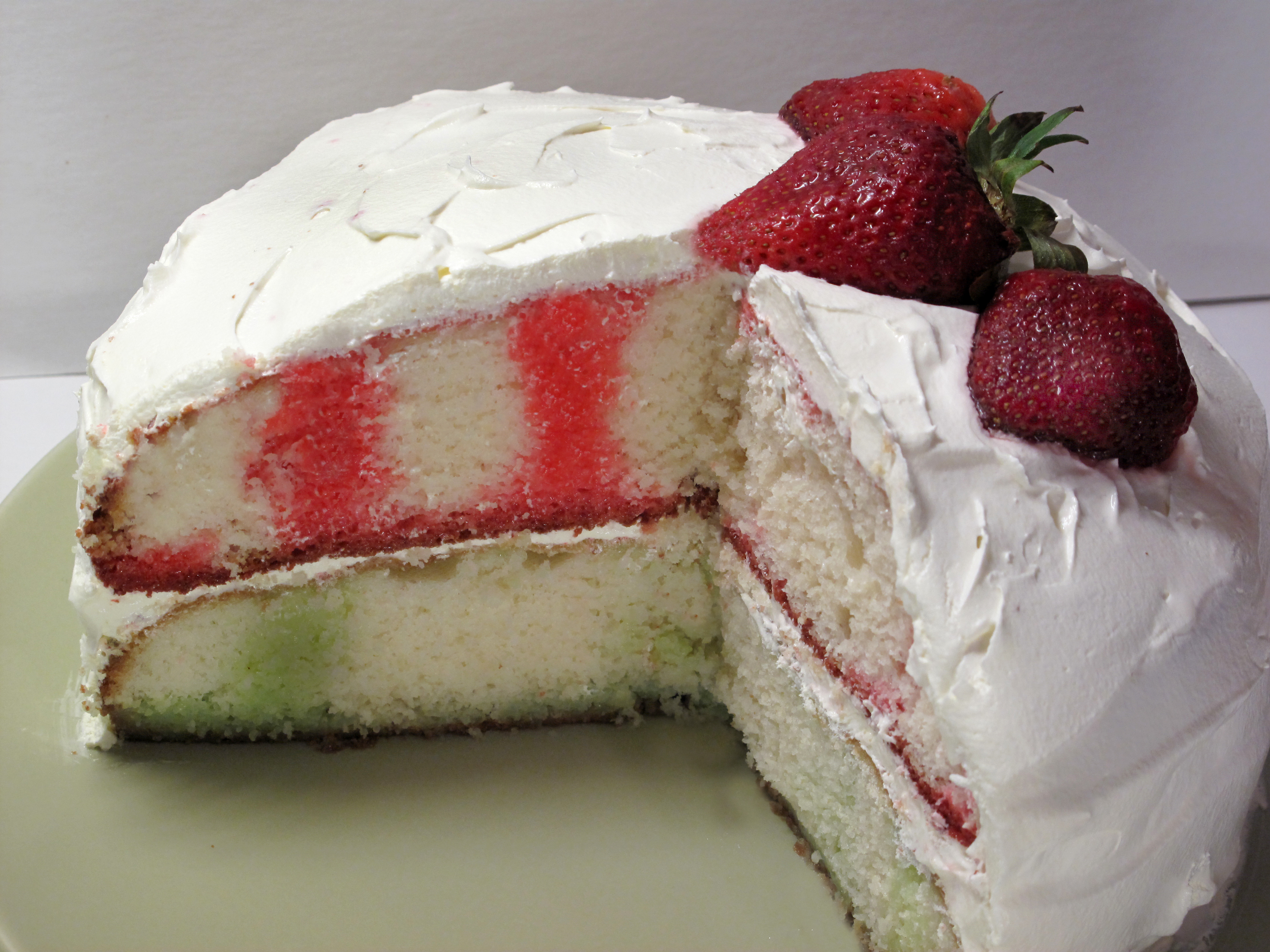 Jello Cake Recipe
 Strawberry