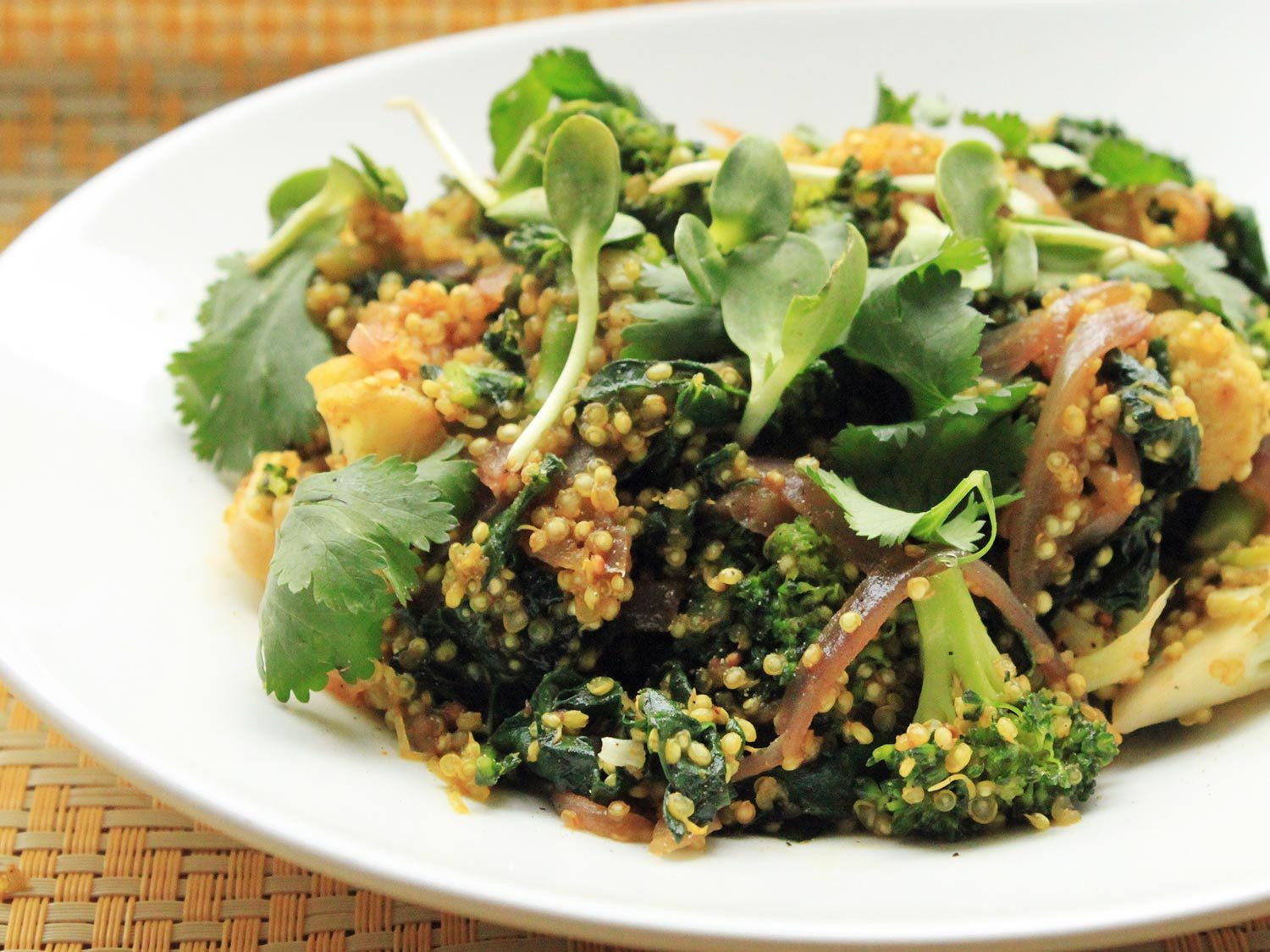 Kale Dinner Recipes
 Vegan Quinoa Broccoli and Kale Curry Recipe