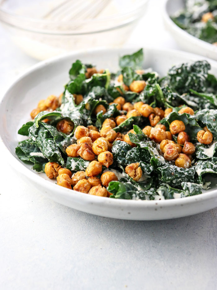 Kale Recipes Vegan
 Vegan Kale Caesar Salad with Garlic Roasted Chickpeas