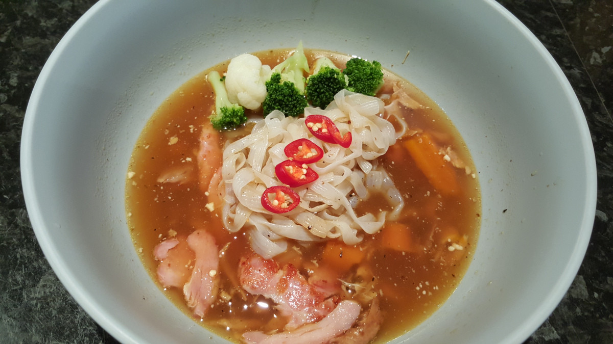 Keto Chicken Soup
 Keto Chicken Pho – A Chicken Bone Broth Noodle Soup
