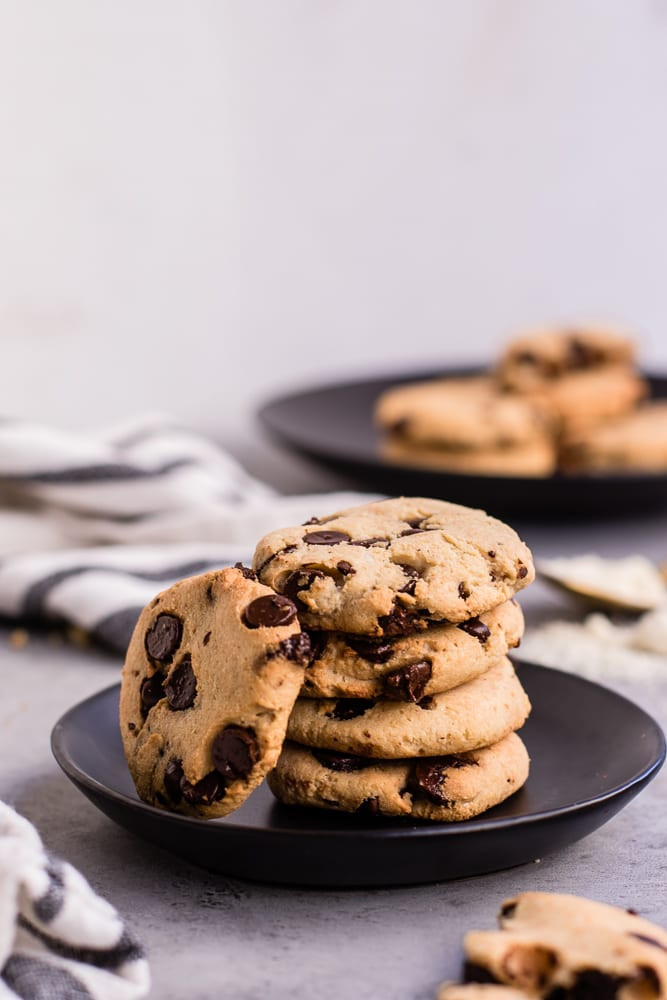 Keto Chocolate Chip Cookies
 Healthy Keto Friendly Chocolate Chip Cookies — Peanut