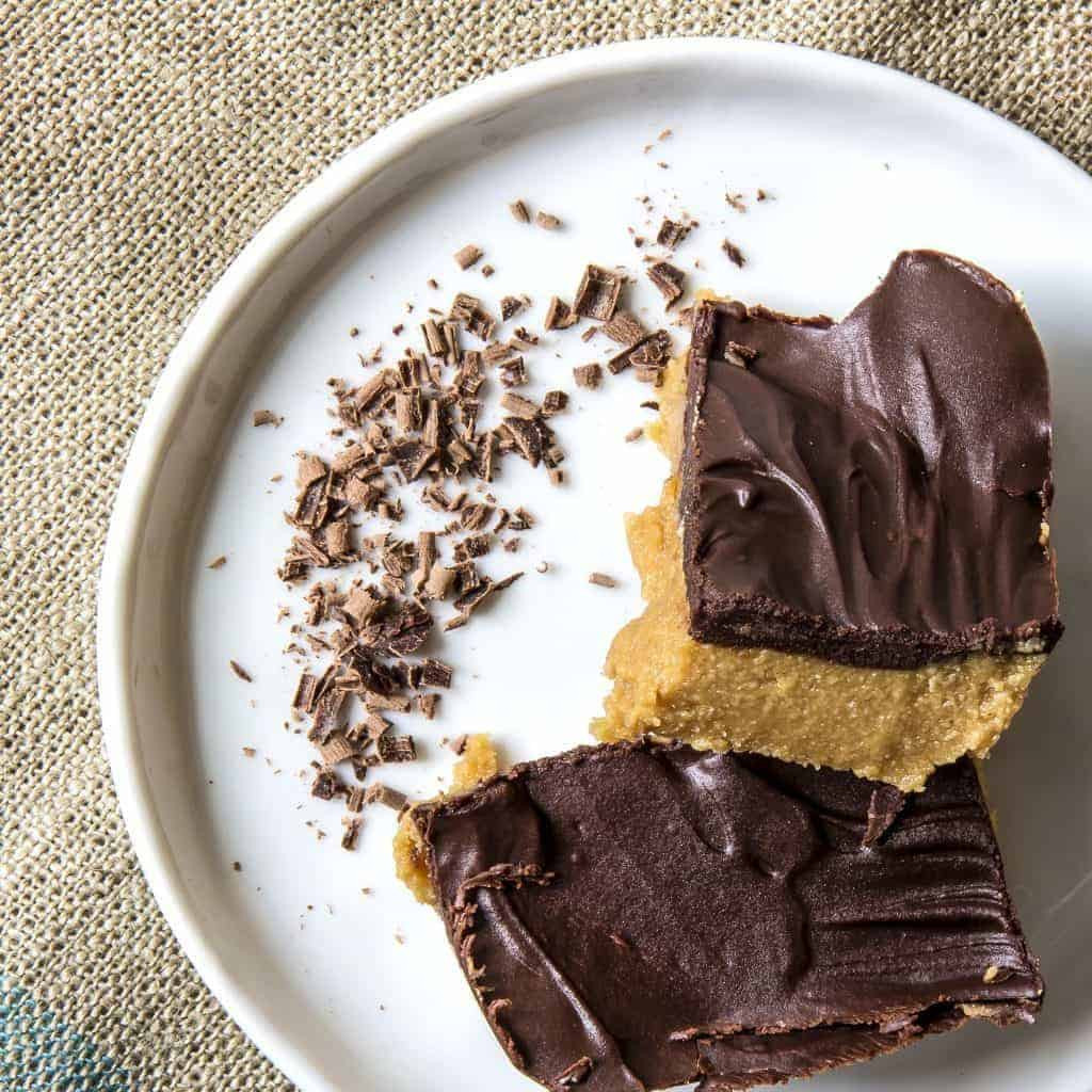 Keto Chocolate Dessert
 No Bake Keto Peanut Butter Chocolate Bars – Two Sleevers