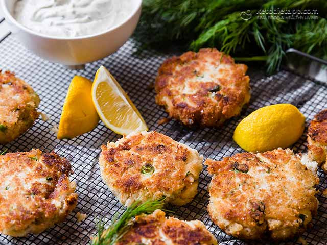 Keto Crab Cakes
 Keto Crab Cakes with Lemon Sour Cream Dip