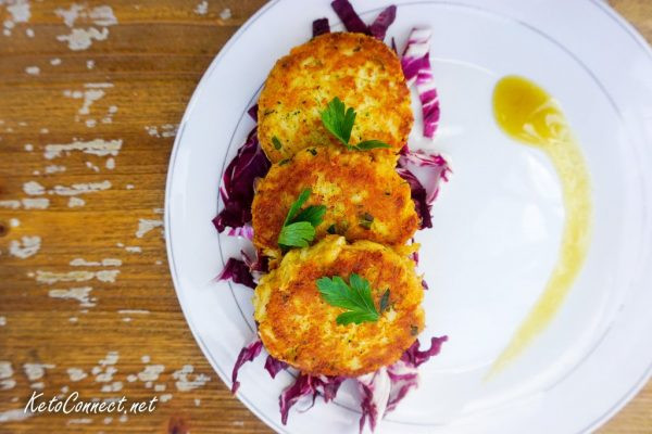 Keto Crab Cakes
 Keto Crab Cakes KetoConnect