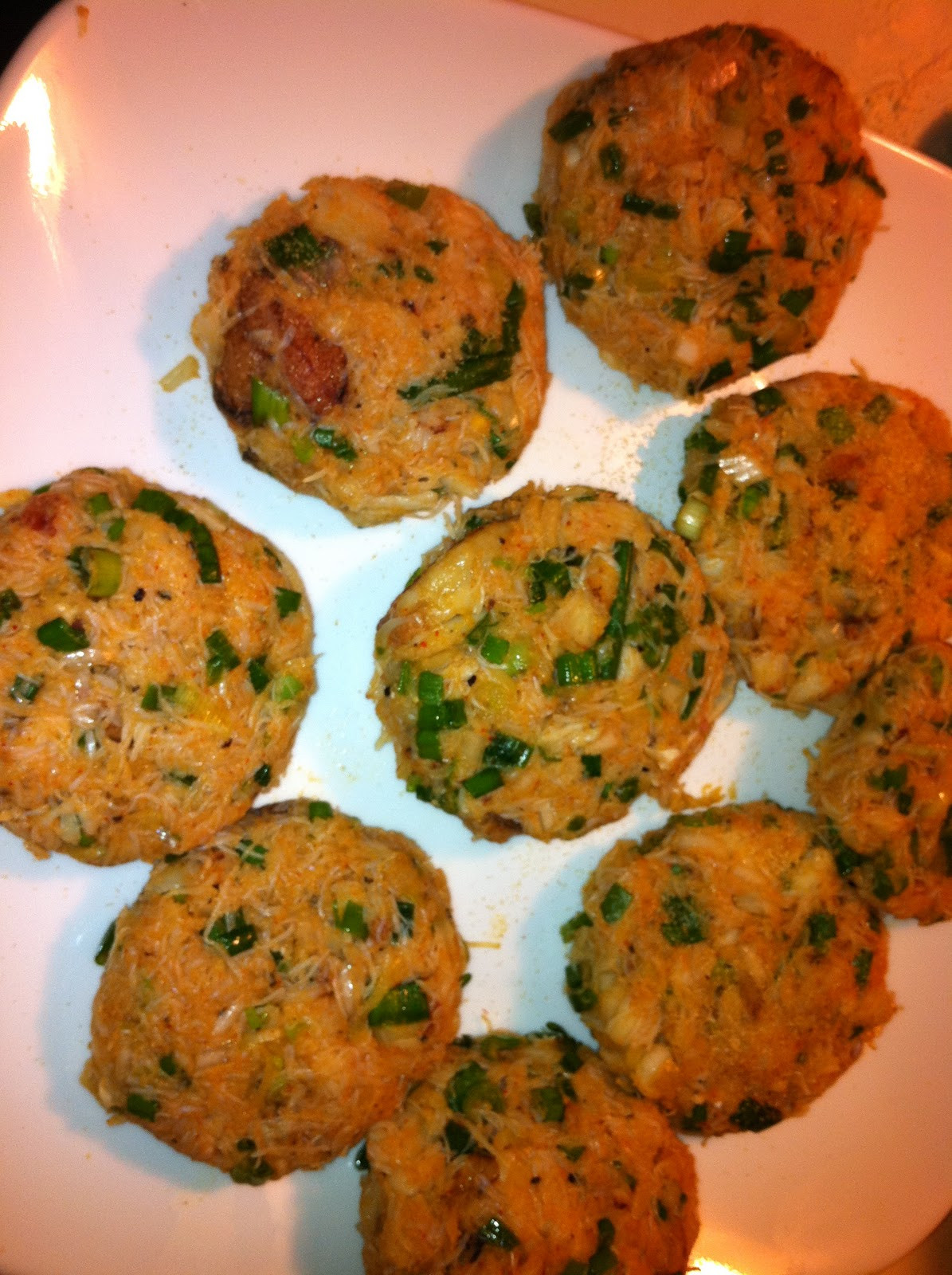 Keto Crab Cakes
 Paleo and Keto Crab Cakes