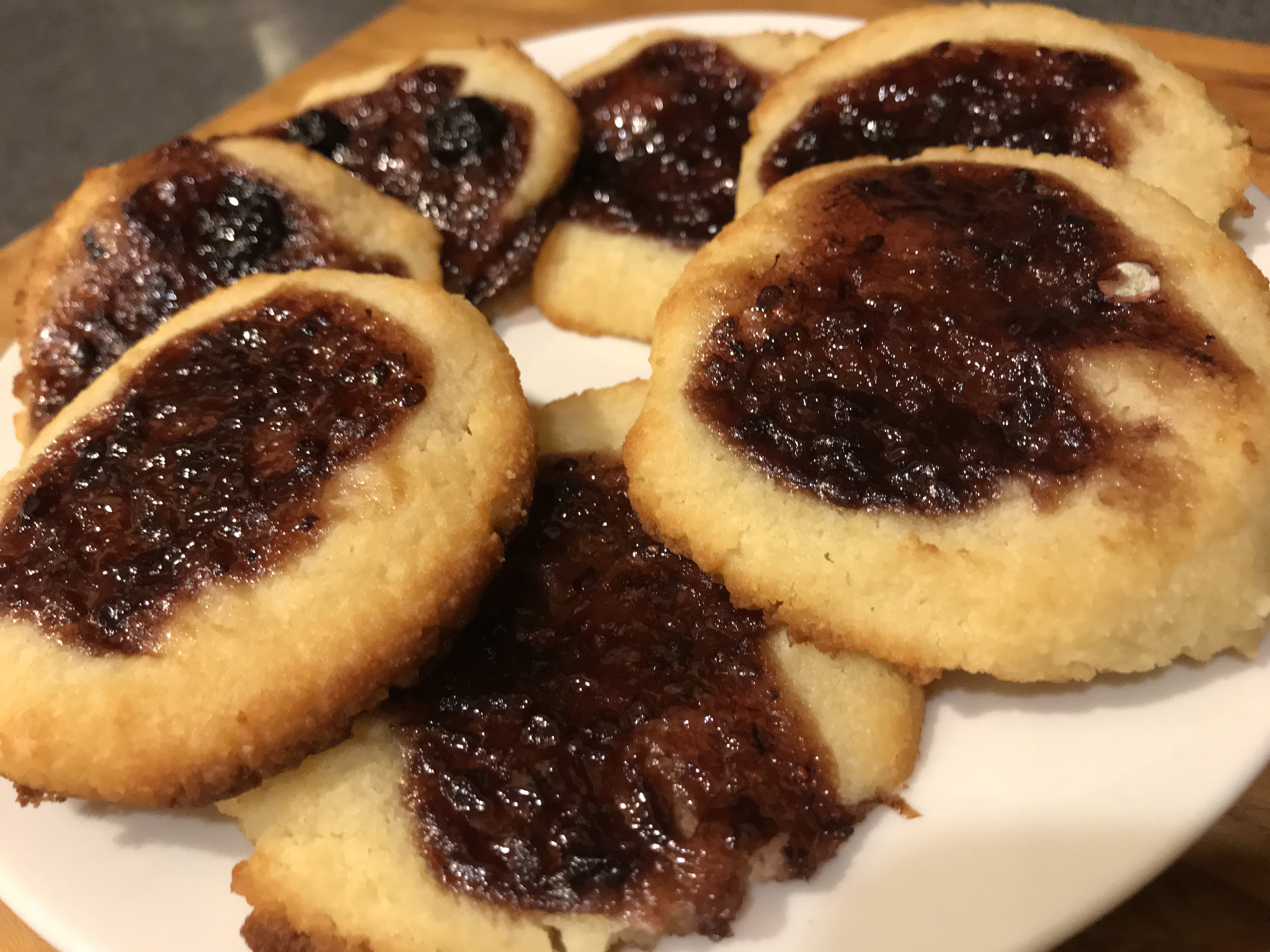 Keto Dessert Cream Cheese
 Cream Cheese Berry Cookies