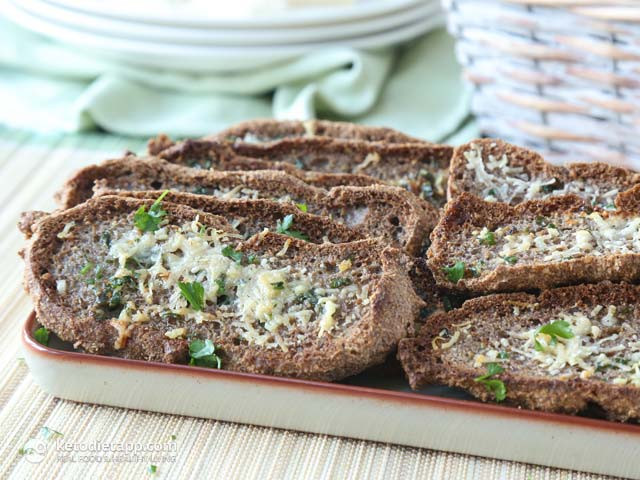 Keto Garlic Bread
 Best Keto Garlic Bread