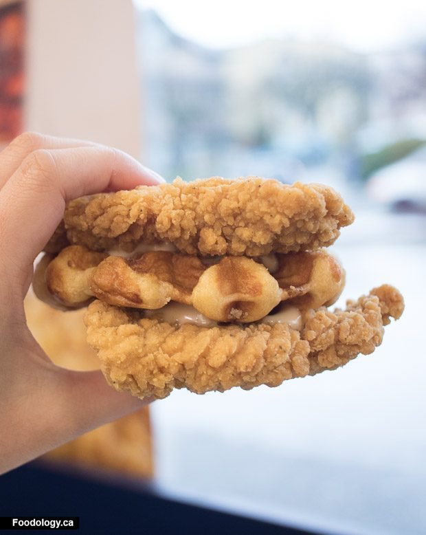 Kfc Chicken And Waffles Review
 KFC Canada Waffle Double Down Review