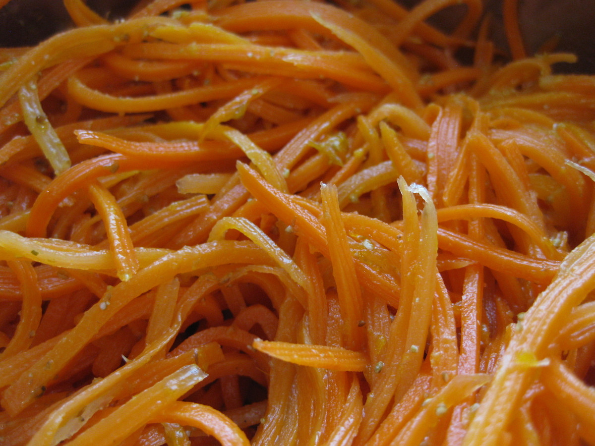 Korean Carrot Salad
 Easy Sweet & Tangy Ukrainian “Korean Carrot” Salad