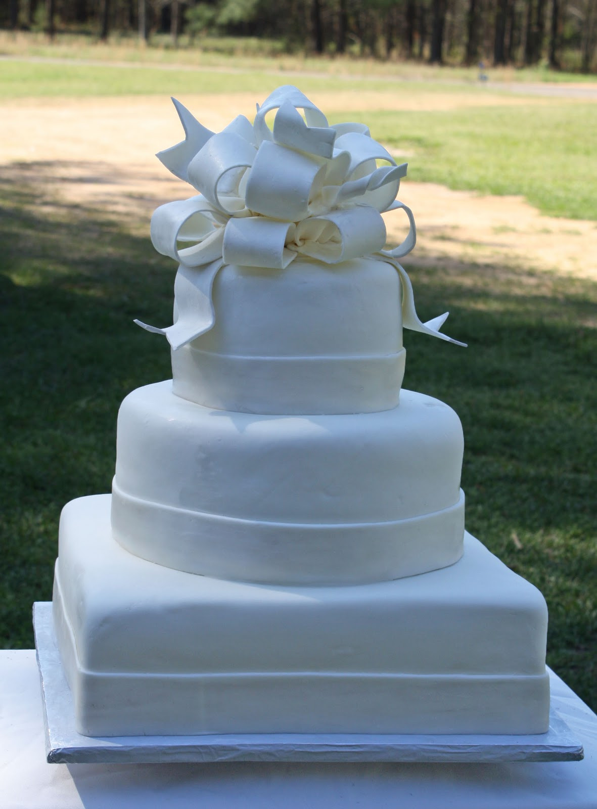 Kroger Wedding Cakes
 Kroger wedding cake For your wedding idea in 2017