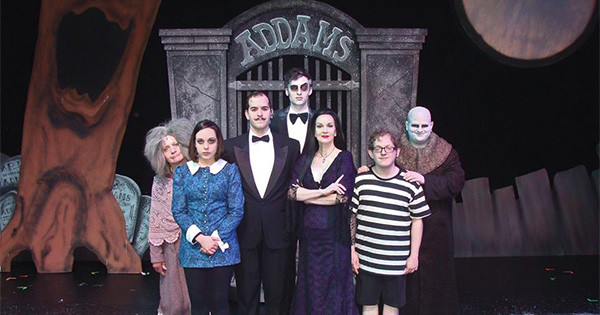 La Comedia Dinner Theatre
 The Addams Family at La edia