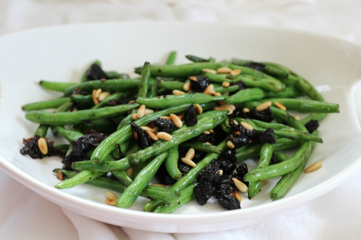 Lean Green Bean
 Sauteed Green Beans with Pine Nuts & Plums Eat Real Food