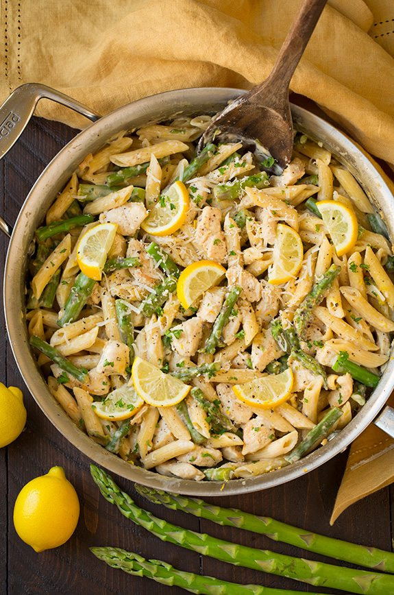 Lemon Asparagus Pasta
 e Pan Creamy Lemon Pasta with Chicken and Asparagus