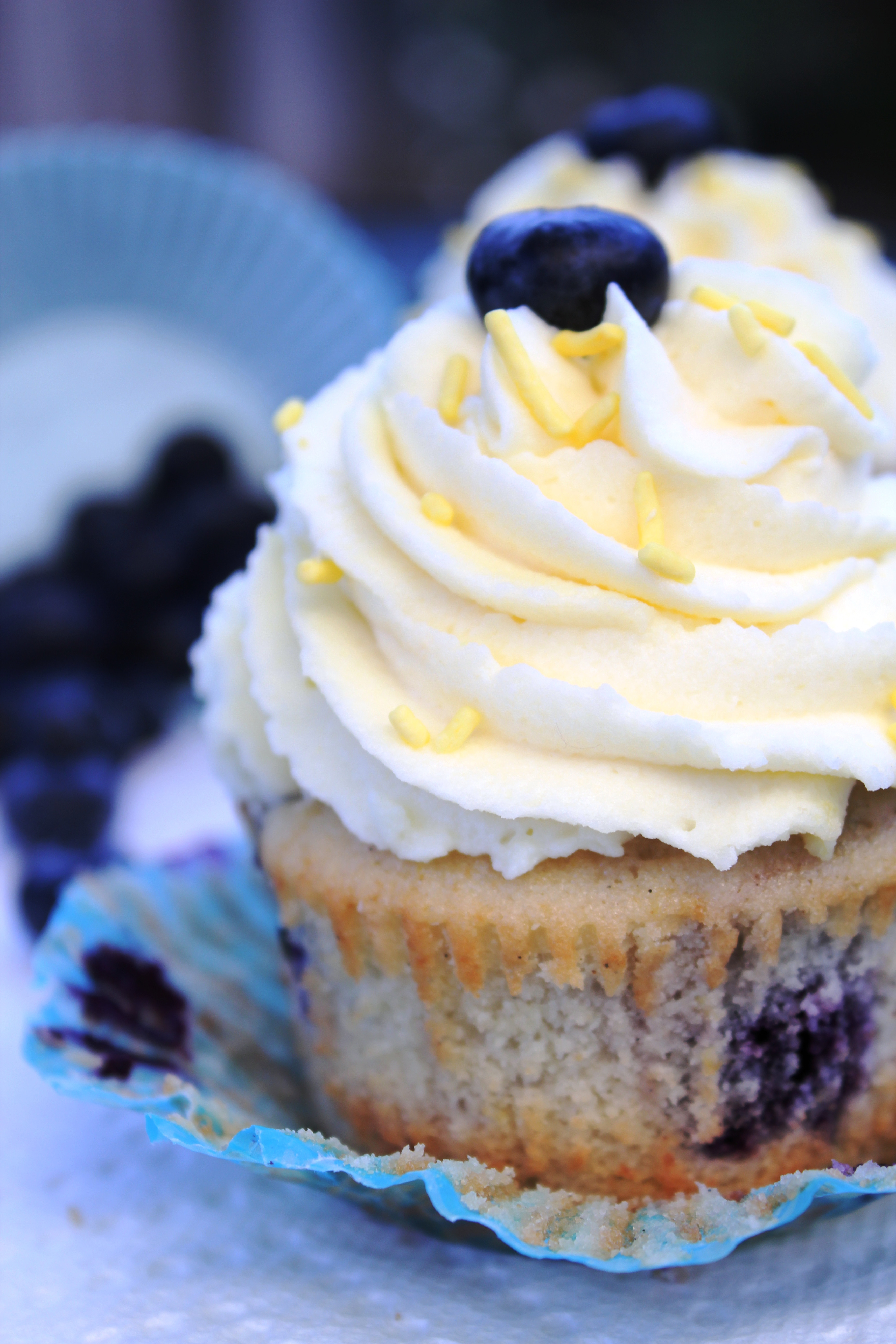 Lemon Blueberry Cupcakes
 Lemon Blueberry cupcakes – There Goes the Cupcake…