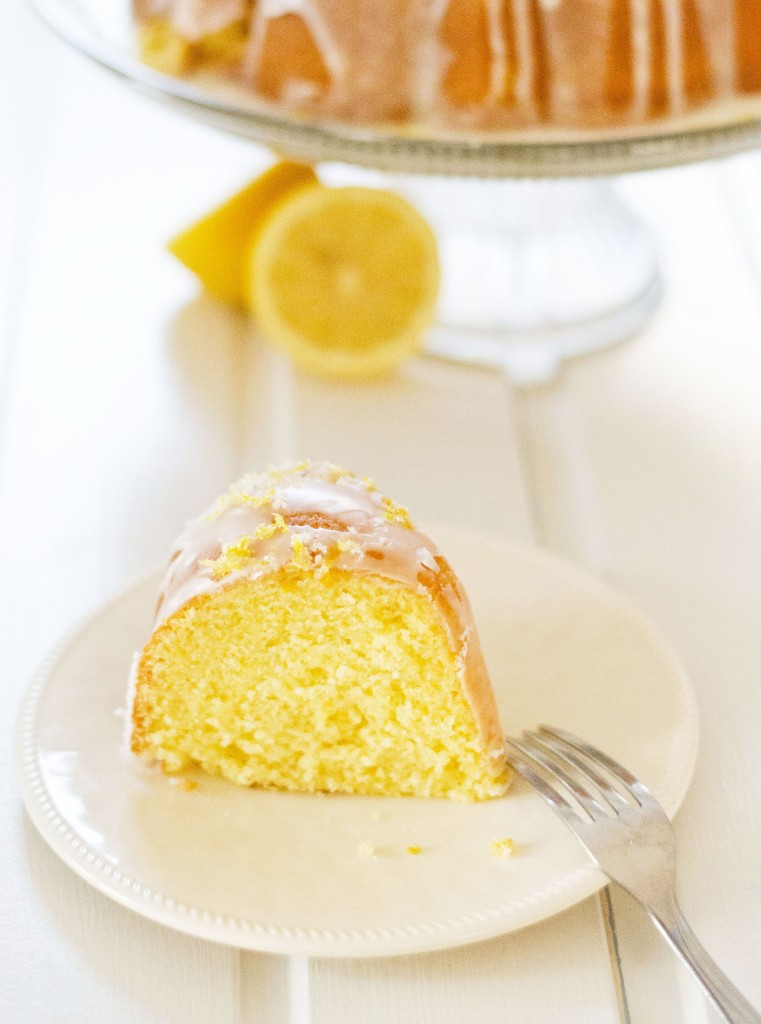 Lemon Bundt Cake
 Moist Lemon Bundt Cake