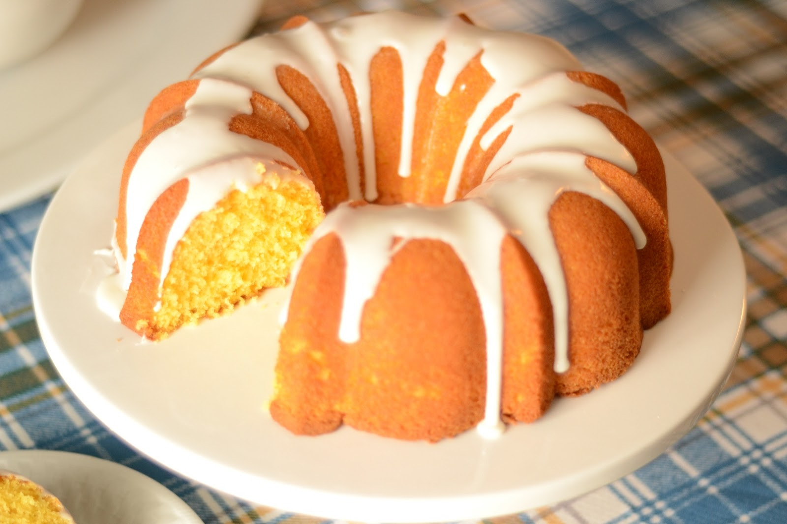 Lemon Bundt Cake
 Lemon Pudding Cake