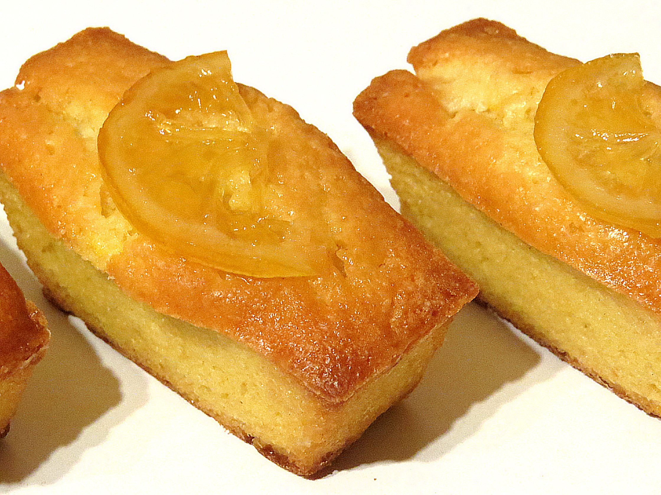 Lemon Drizzle Cake
 Mini Lemon Drizzle Cakes