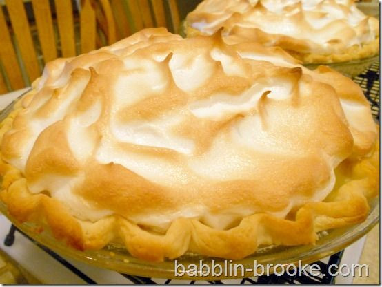Lemon Meringue Pie Pioneer Woman
 Lemon Meringue Pie crust recipe from Ree Drummond the