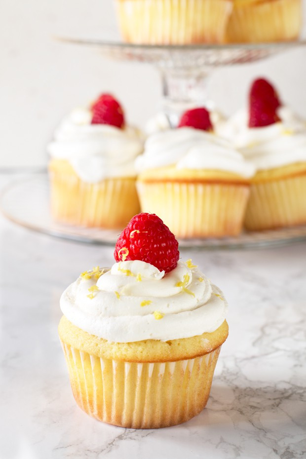 Lemon Raspberry Cupcakes
 Lemon Raspberry Filled Cupcakes with White Chocolate