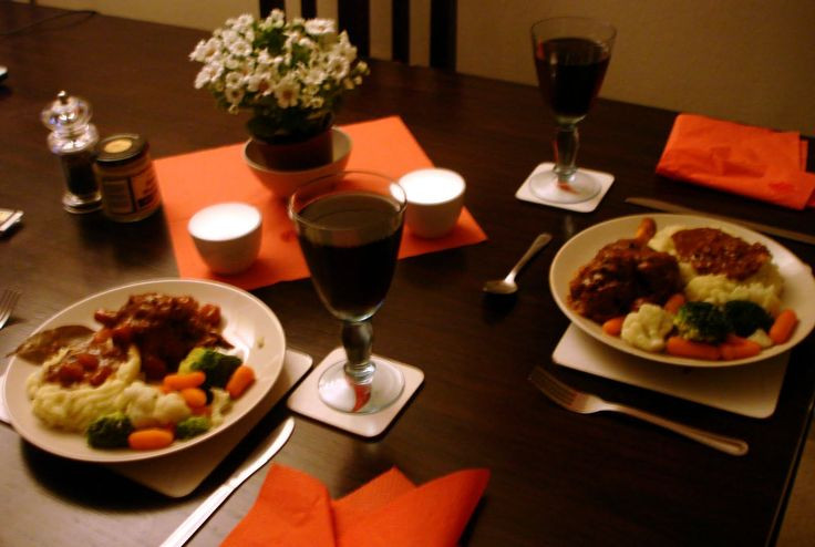 Light Dinner Ideas For Two
 Romantic Dinner For Two At Home World The colors are