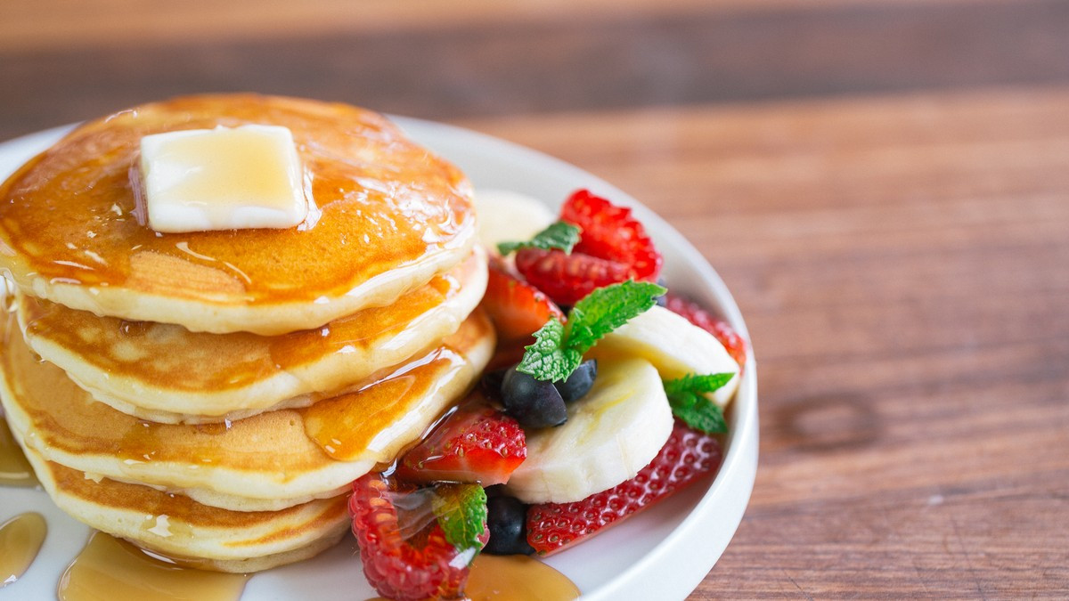 Light Fluffy Pancakes
 Light & Fluffy Pancakes Recipe