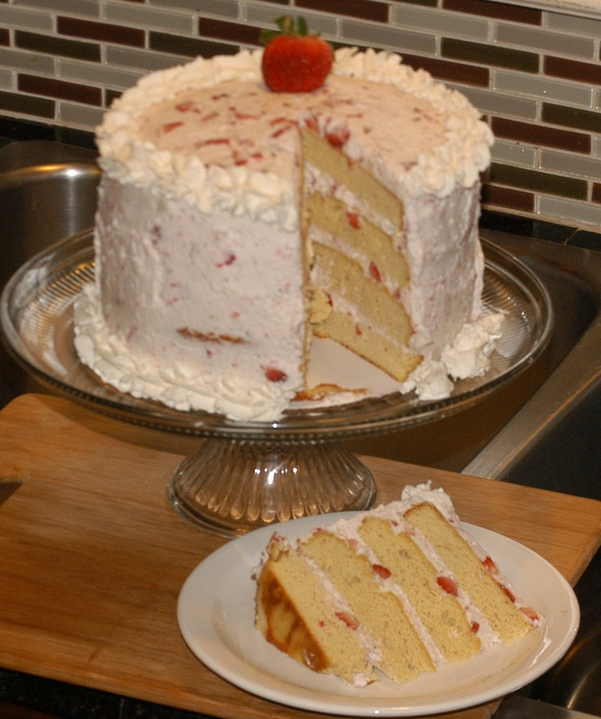 Low Carb Birthday Cake
 Heavenly Strawberry Cake Grain Free and Low Carb