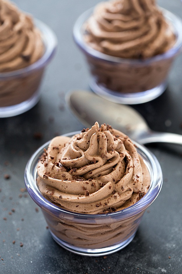 Low Carb Chocolate Mousse
 Secret Ingre nt Easy Chocolate Mousse Low Car Keto