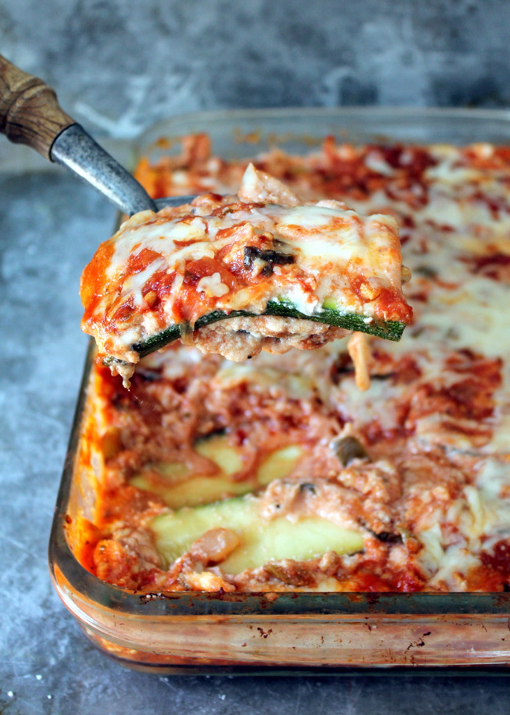 Low Carb Lasagna
 Low Carb Zucchini Lasagna with Spicy Turkey Meat Sauce