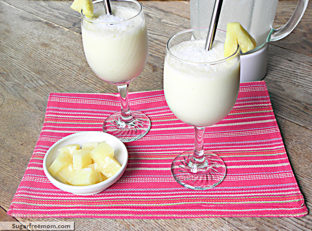 Low Sugar Smoothies
 Low Carb Pina Colada Smoothie [No Sugar Added]