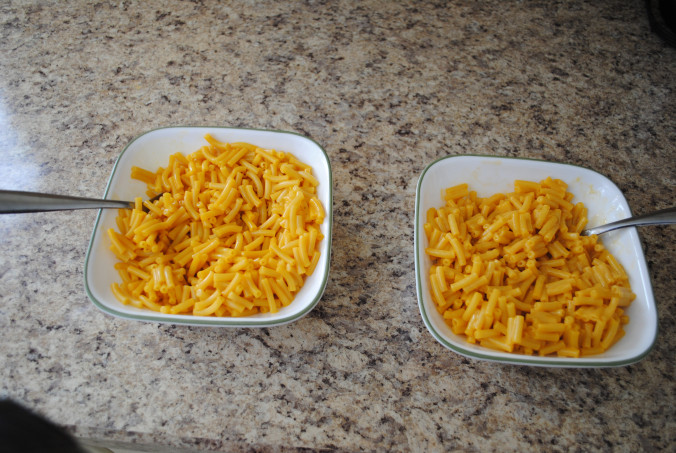 Mac And Cheese Dinner
 Kraft Dinner vs Kraft Macaroni and Cheese