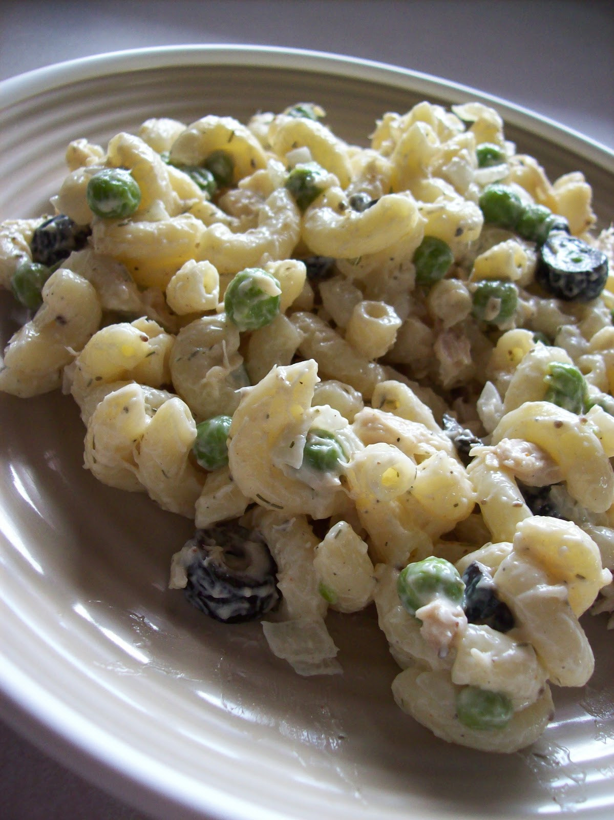 Macaroni Salad With Miracle Whip
 Delicious Discoveries Birthday Macaroni Salad