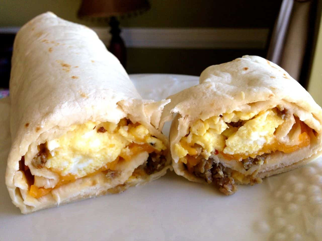 Make Ahead Breakfast Burritos
 Make Ahead Breakfast Burritos