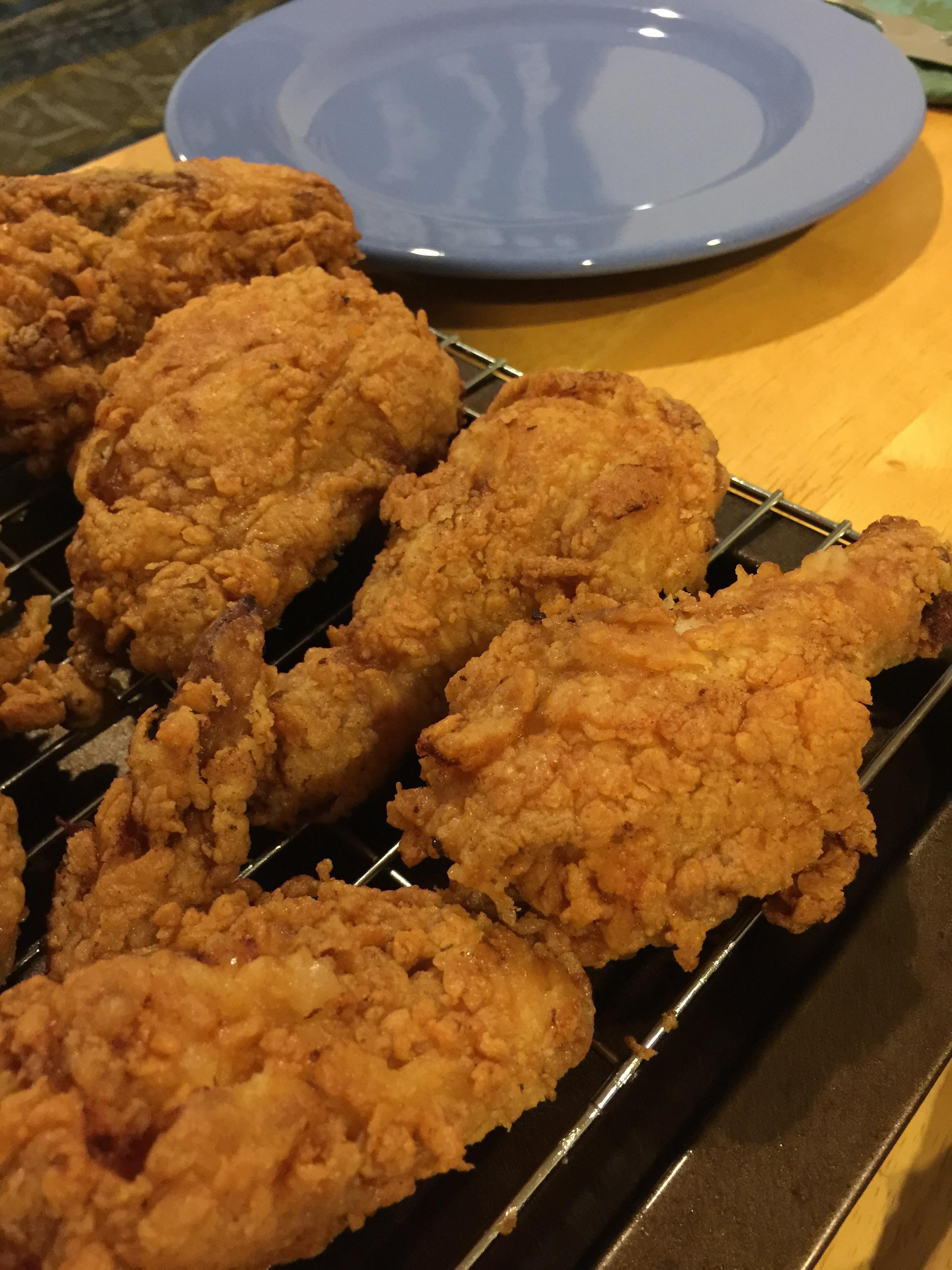 Making Fried Chicken
 [homemade] Fried Chicken food