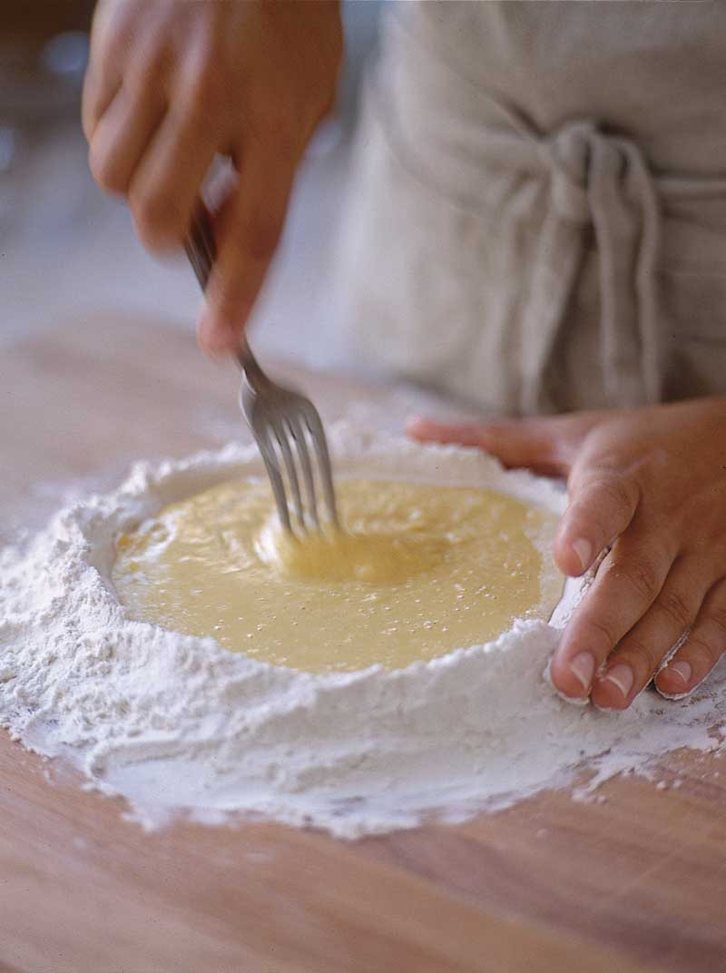 Making Homemade Pasta
 How to Make Pasta Dough By Hand