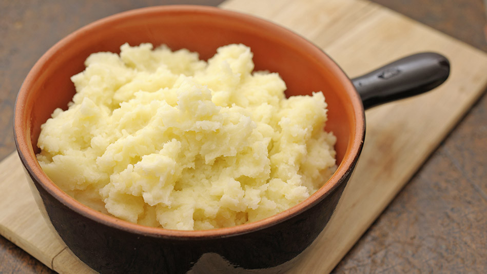 Making Mashed Potatoes
 mon Mistakes to Avoid When Making Mashed Potatoes